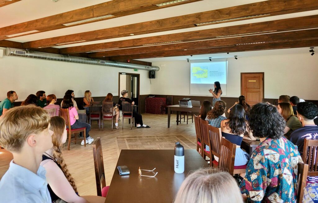 WhatsApp Image 2024-11-13 at 15.33.15